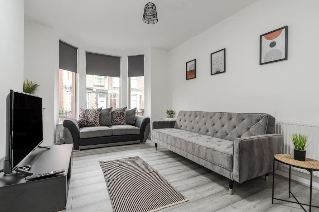 Liverpool 3 Bed House Extérieur photo