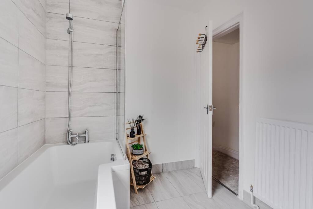 Liverpool 3 Bed House Extérieur photo